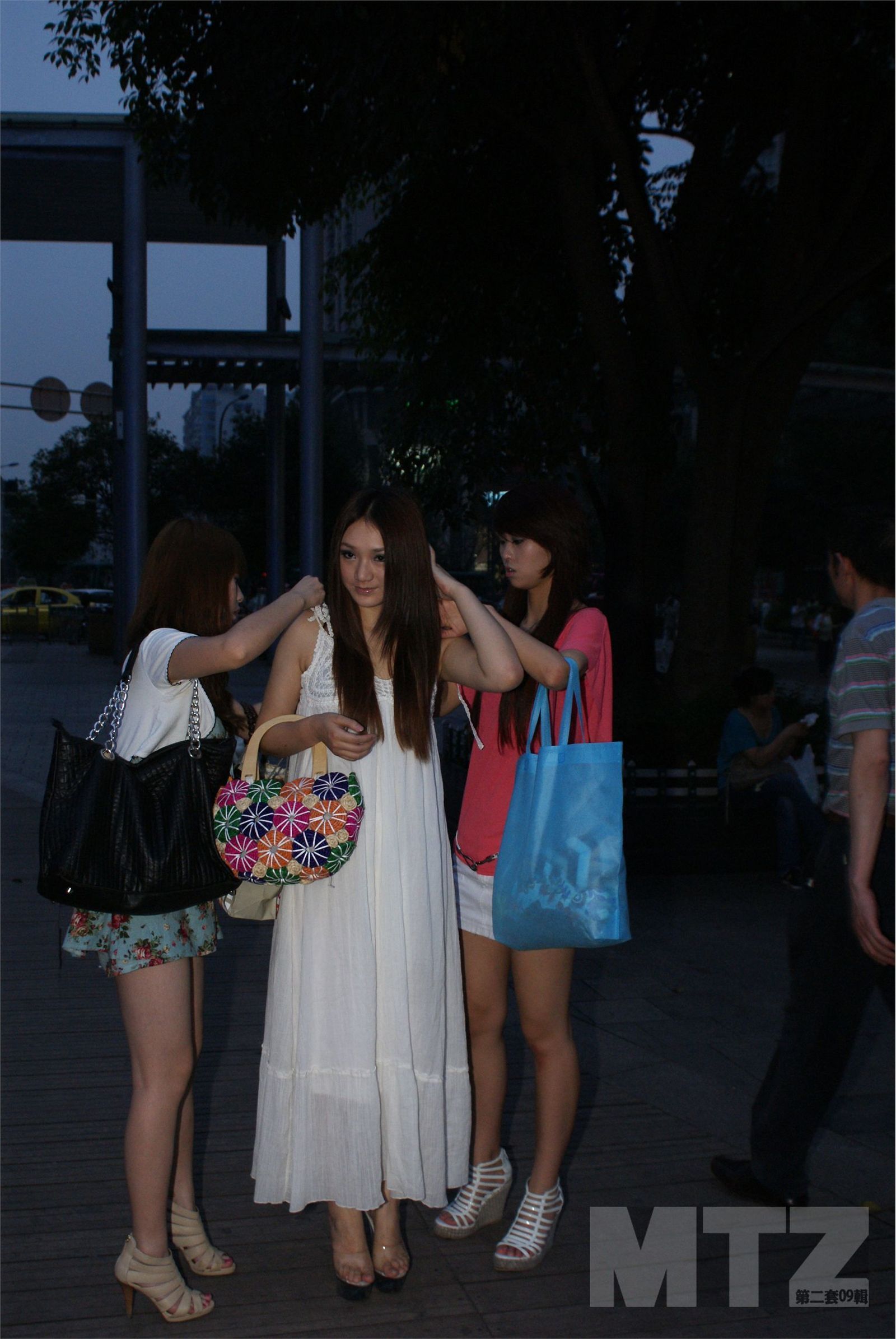 美腿志 7名校花养成记